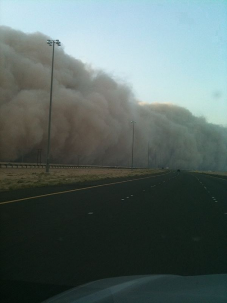 dust_comming_to_kuwait.png