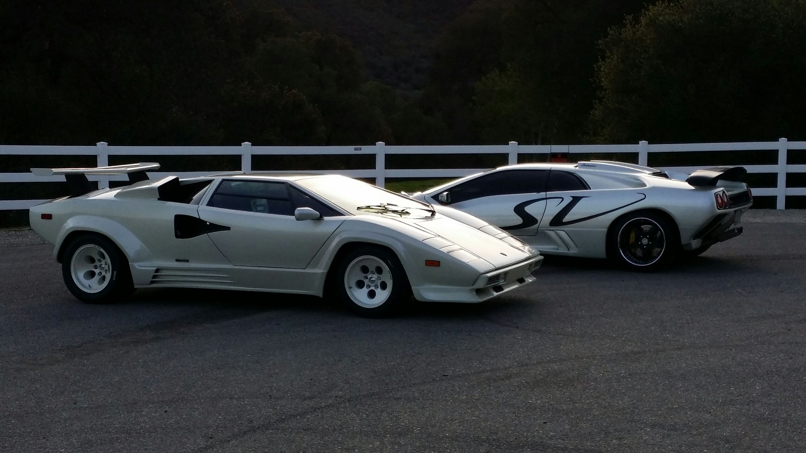 Murcielago vs Diablo vs Countach Automobili Lambo Power