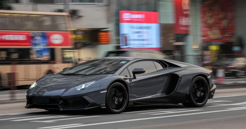 Aventador_Telesto.jpg