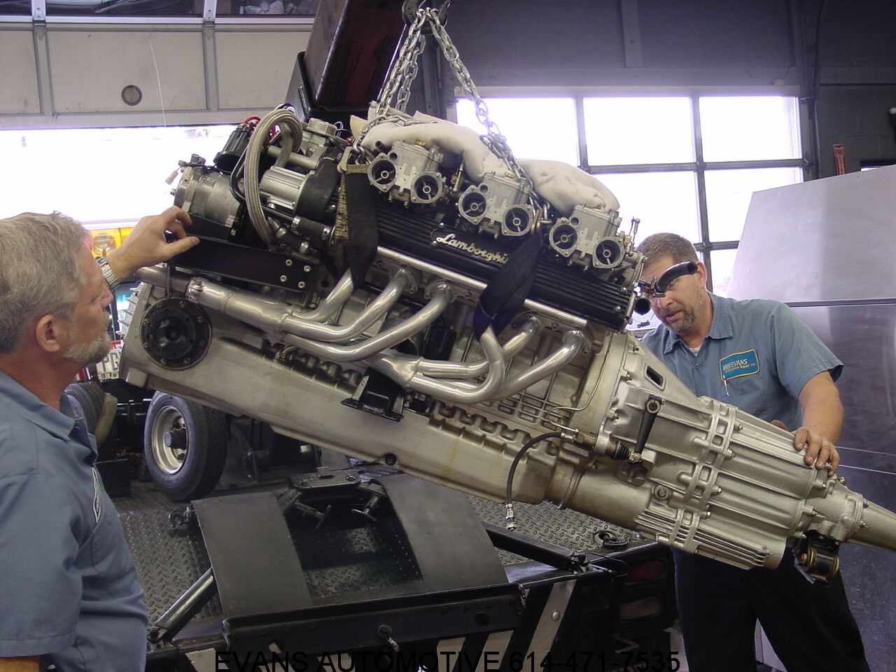 Countach engine rebuild done the right way Archived Content Lambo Power