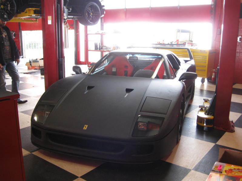 Ferrari_dealership_016.JPG