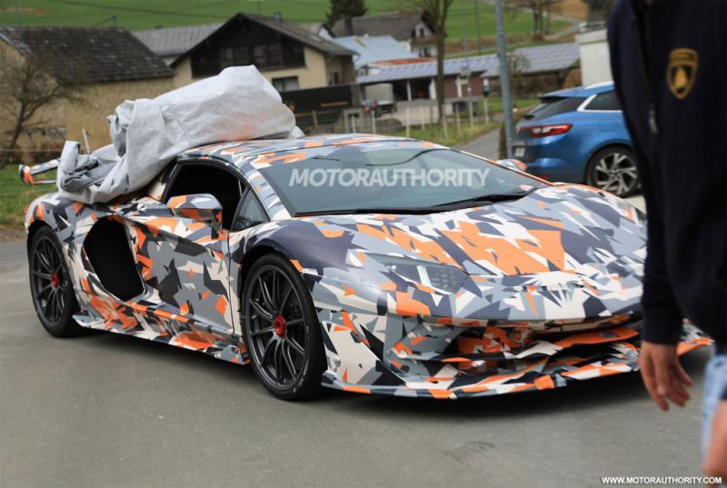 a2020_lamborghini_aventador_svj_spy_shots__image_via_s_baldauf_sb_medien_100649004_l.jpg