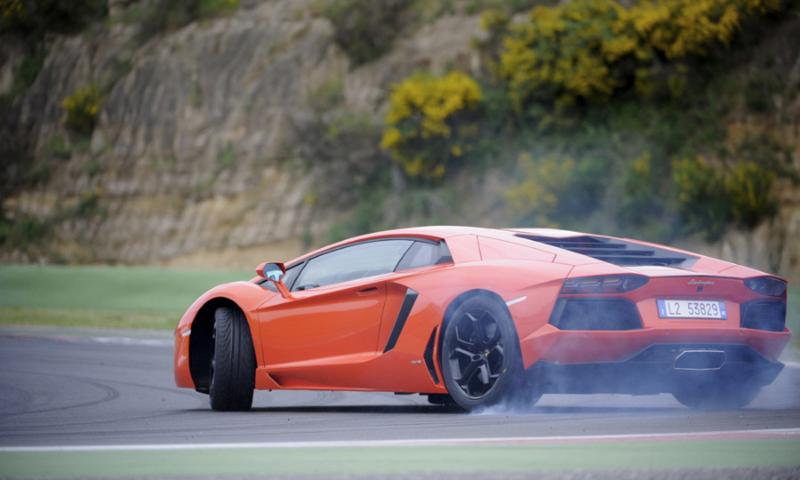 Aventador_TS_071.jpg