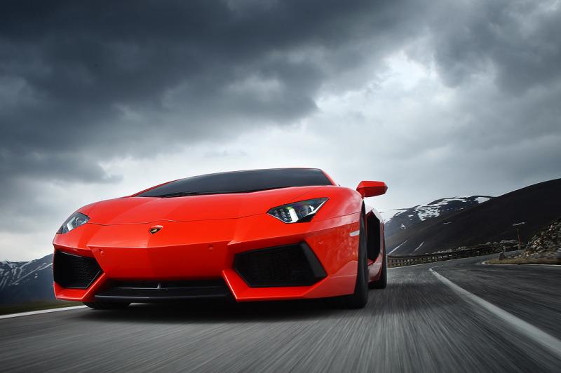 31_2012_lamborghini_aventador_fd_1304056867.jpg