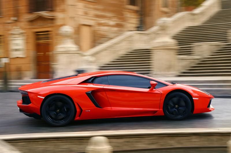 46_2012_lamborghini_aventador_fd.jpg