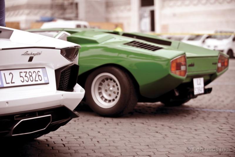 lamborghini_1973_countach_det_fe_602112_815.jpg