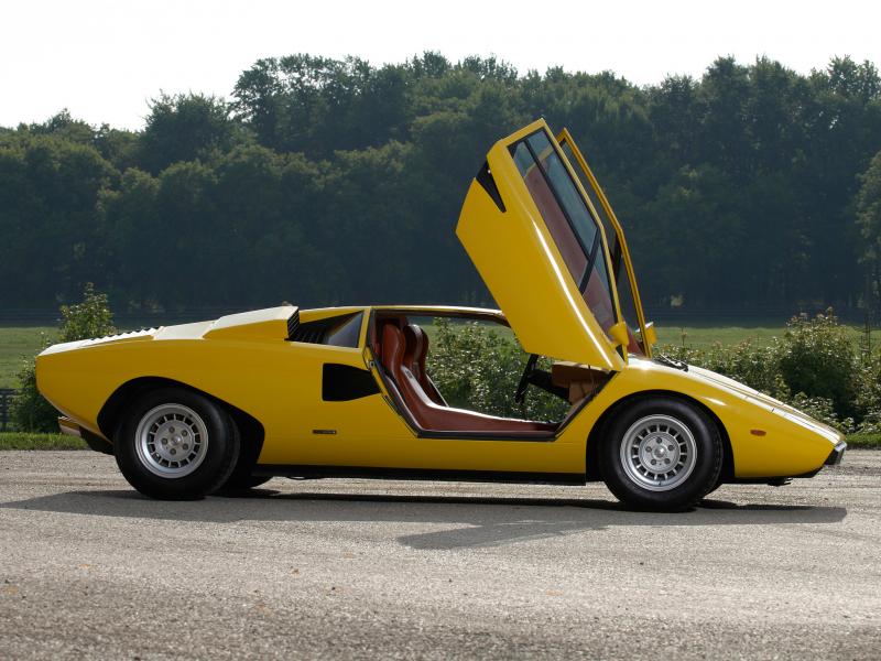 lamborghini_countach_lp400_uk_spec_14.jpg