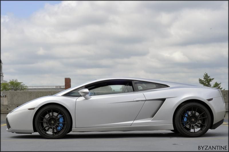 silver_lambo_blue_caliper.jpg