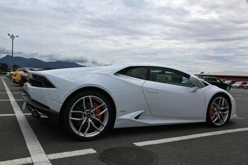 Lamborghini_Huracan_LP610_402.jpg