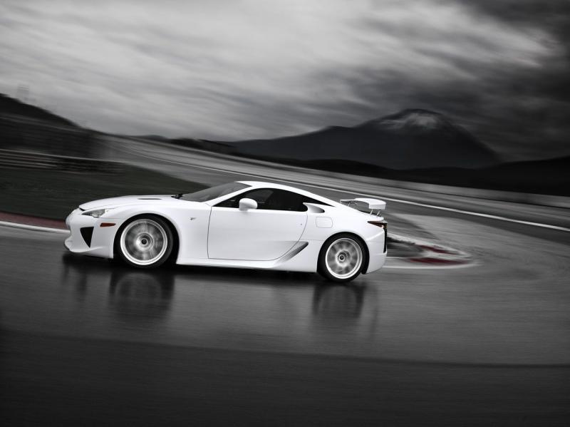 03_lexus_lfa_press.jpg