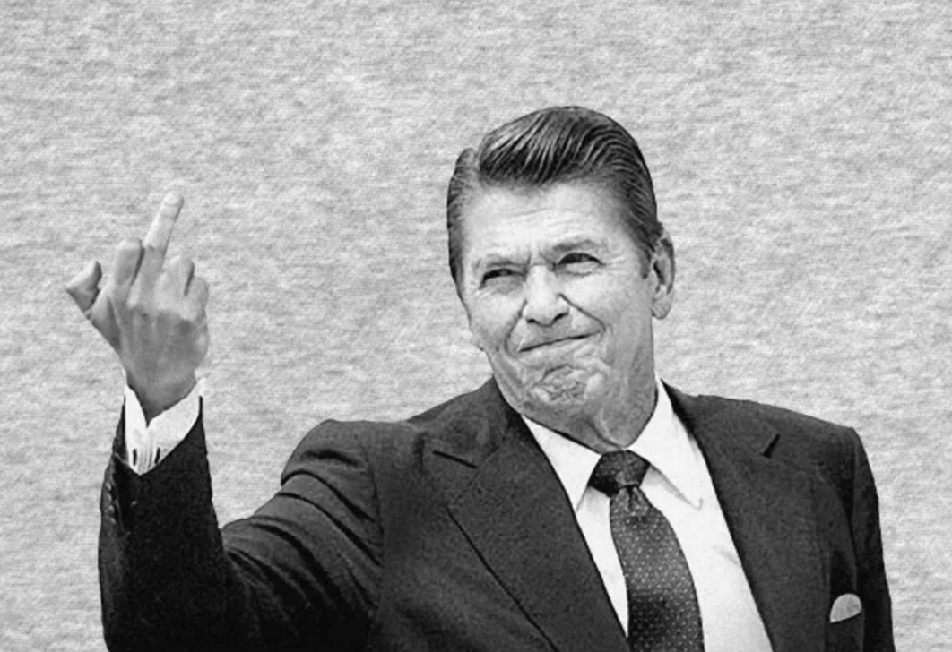 Рейган рональд википедия. Рональд Рейган рейганомика. Рональд Рейган неоконсерватизм. Рональд Рейган дворецкий. Лидер торговец Рейган