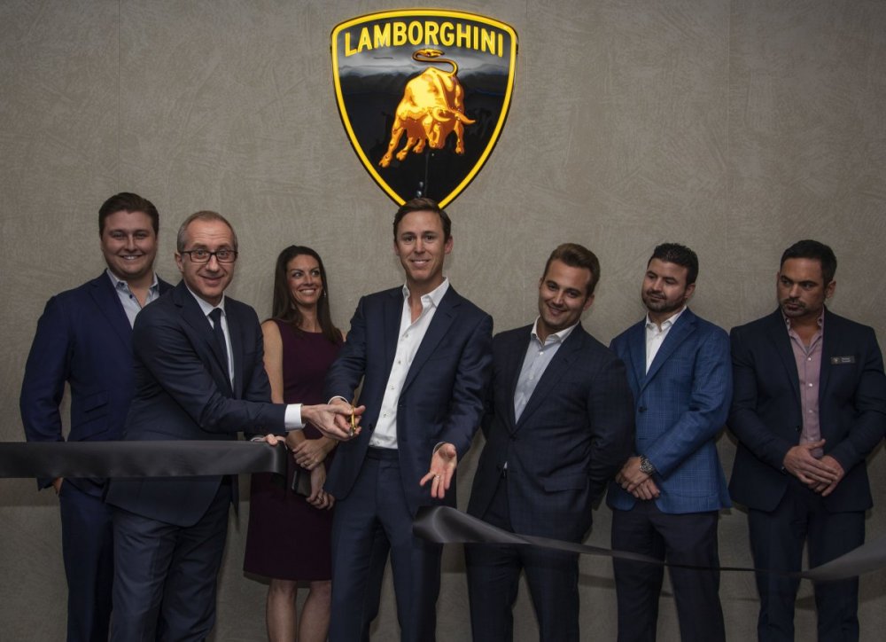 Lamborghini Rancho Mirage_Ribbon Cutting 1.jpg