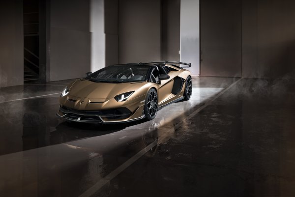 Lamborghini LP 700-4 Aventador Roadster SVJ