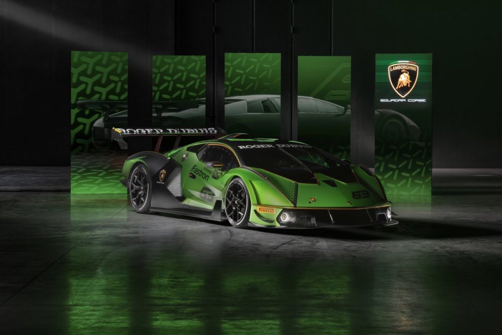 Lamborghini_Essenza_SCV12_1.jpg