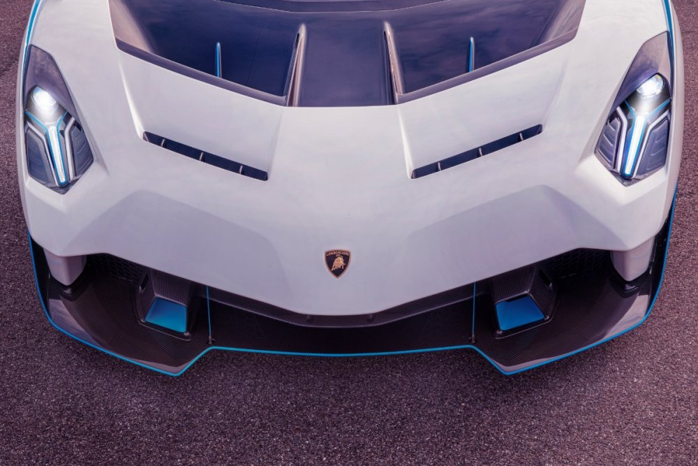 Lamborghini SC20_Outdoor (13).jpg